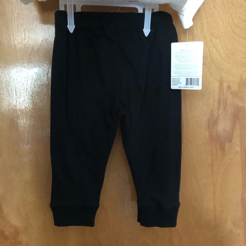 Boy’s 9-12 months coordinating 3 piece set which includes shoes
